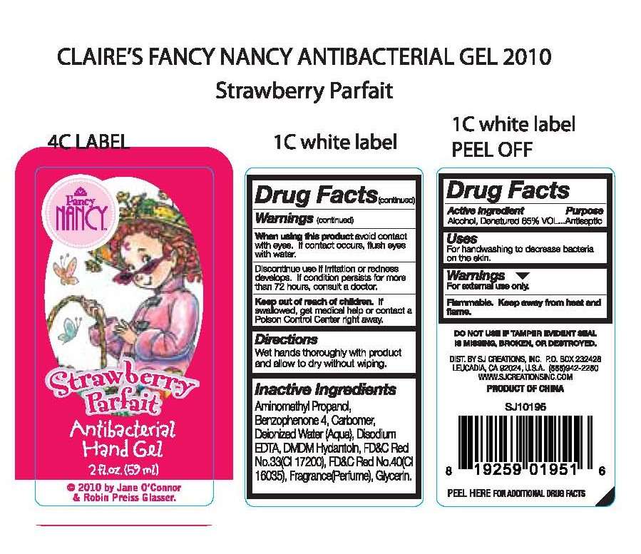 Claires Fancy Nancy Antibacterial  Strawberry Parfait