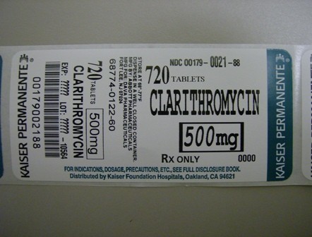 CLARITHROMYCIN