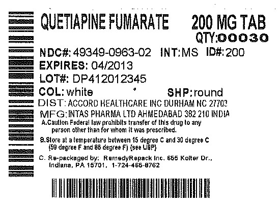 Quetiapine fumarate